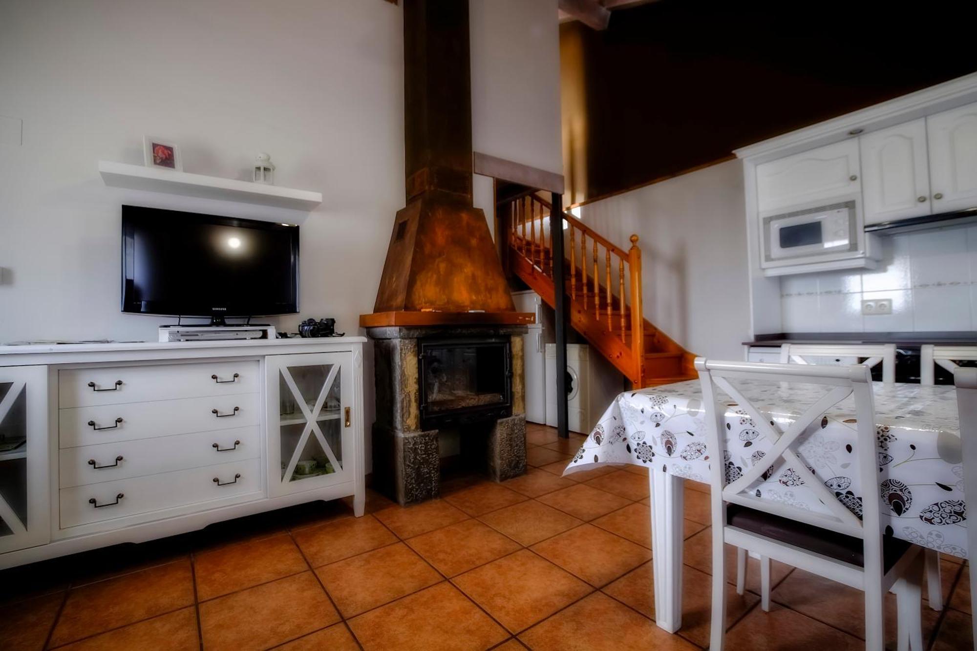 Casas La Ribera Ordesa ξενώνας Escalona Εξωτερικό φωτογραφία